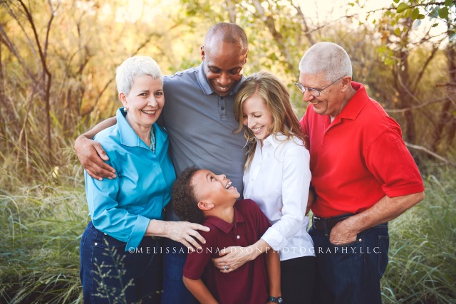 Family with extended family photography